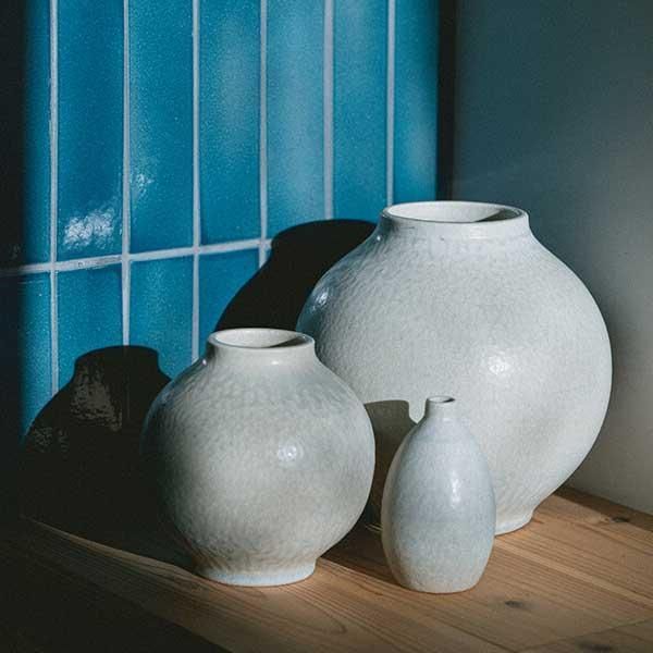 陶器製ダークトーン花瓶 HIJICA TONE VASE（S）／ダークグレー 日本製 信楽焼 花瓶 HJC