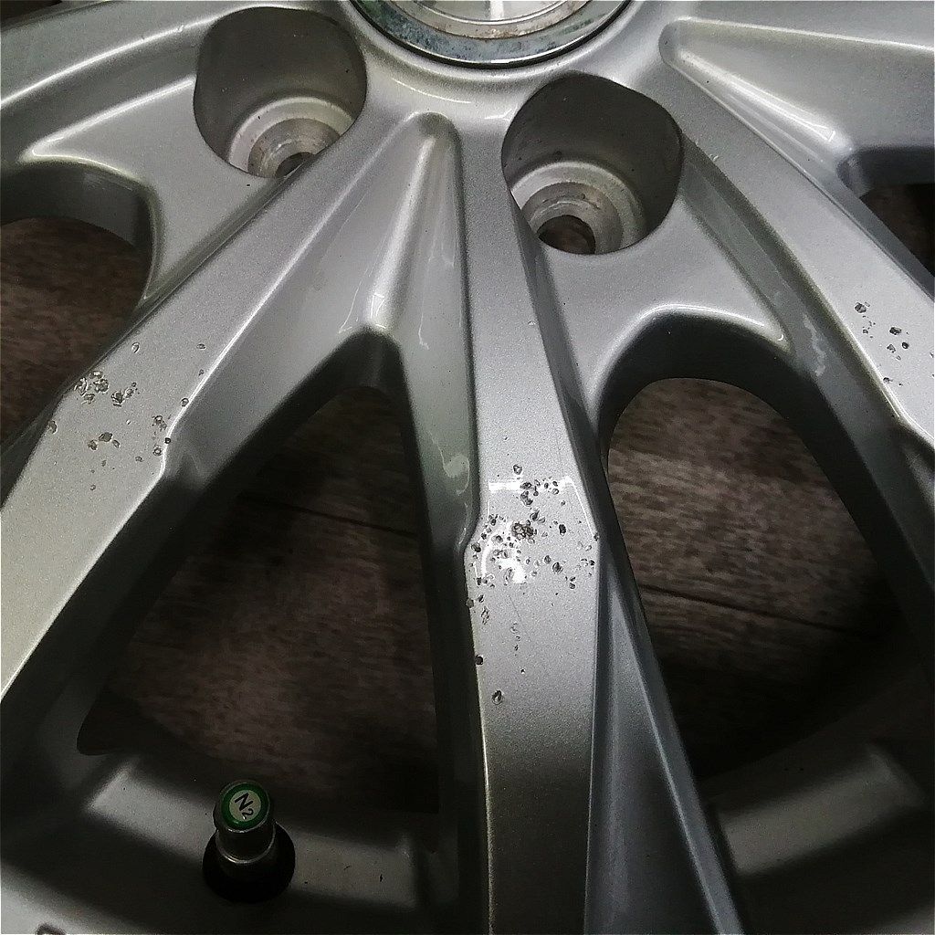 ドラマティックな 社外アルミ weds JOKER 15インチ 15x6J 43 100-5H プリウス向