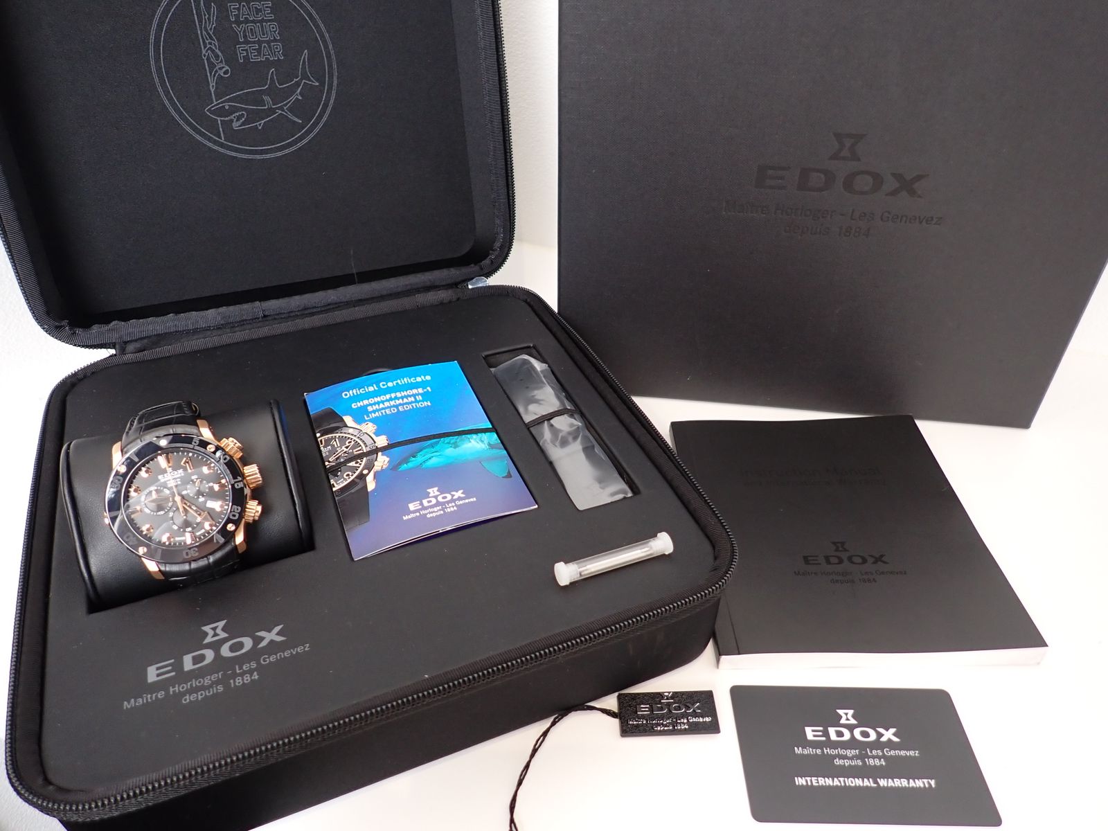 定価24万円ほど 新品 EDOX(エドックス) シャークマンⅡ 10234-357RN 