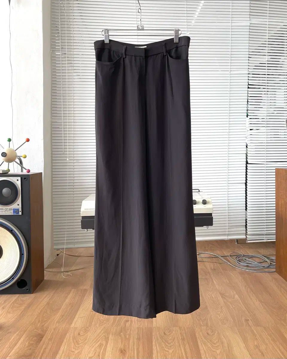 エンポリオ