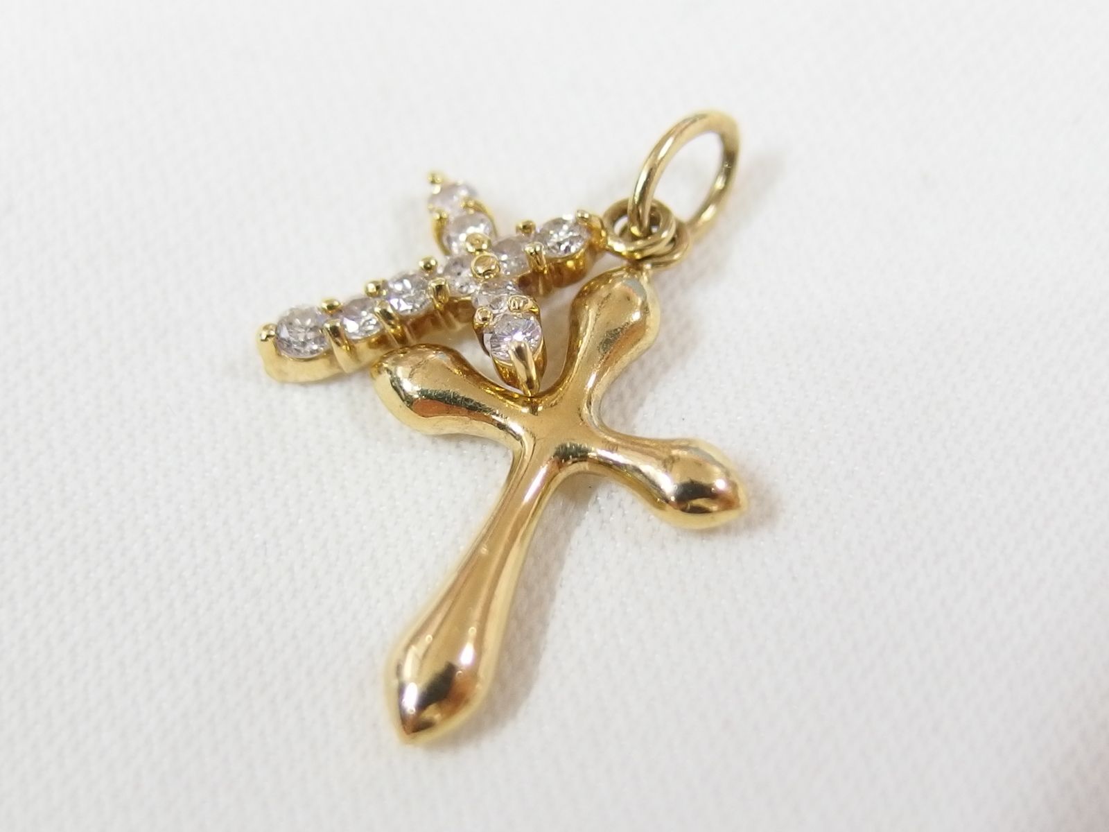 K18 ダイヤ0.20ct クロス ペンダント トップ チャーム R4183