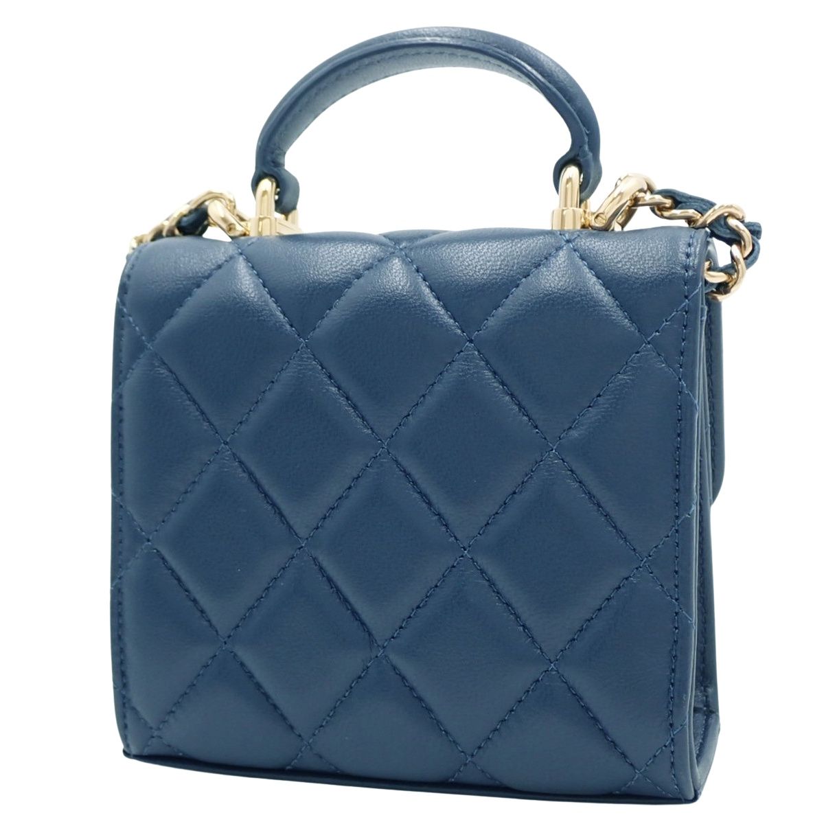 ’斜め掛けにも’【CHANEL】トップハンドルバッグ CHANEL - 保留中 【新品】2023P CHANELトップハンドルフラップ