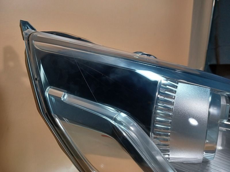 コーティング済 eKスペース B11A 右ヘッドランプ・ヘッドライト  