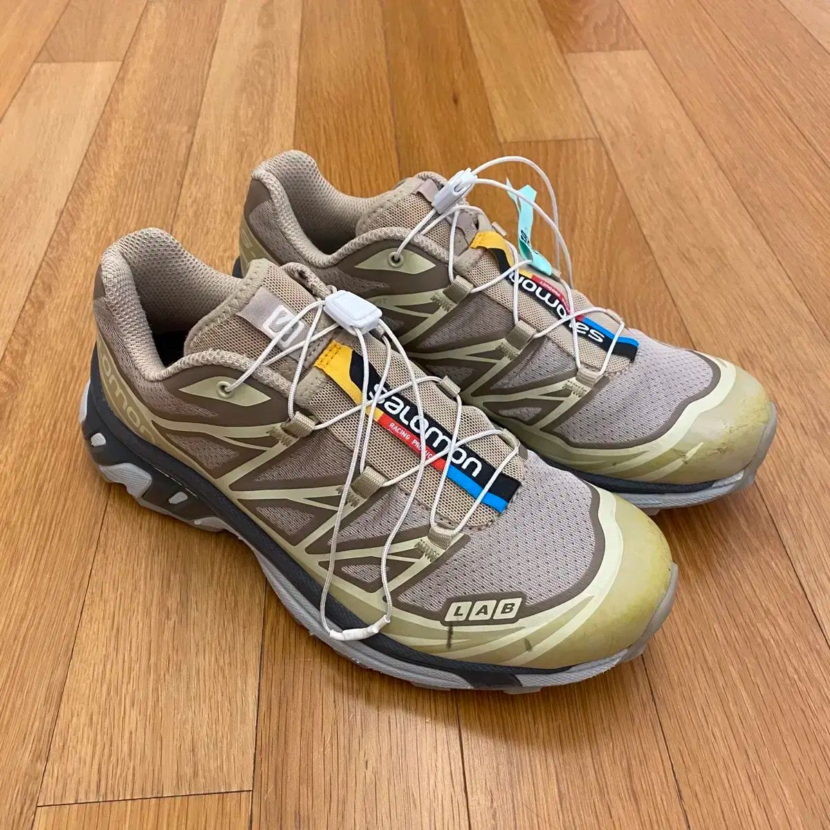 SALOMON サロモン レディース XT ー 6 416410 ベージュ クリア 245 ミリ