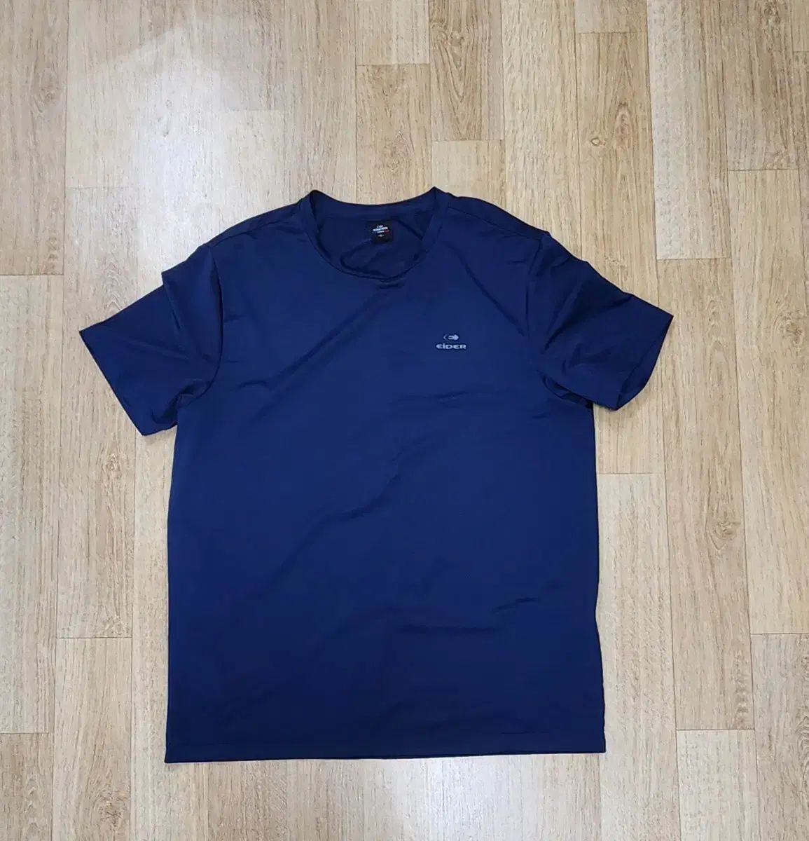 【雷市場（ポンジャン）商品韓国直送】(宅配便) アイダー クール Tシャツ メンズ 105