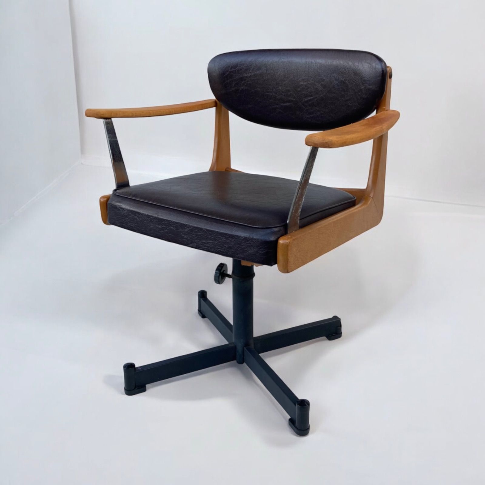 Vintage MARUNI desk chair ヴィンテージ デスクチェア 孔雀マルニ オールドマルニ ブナ材 ミッドセンチュリー 昭和レトロ -  メルカリ