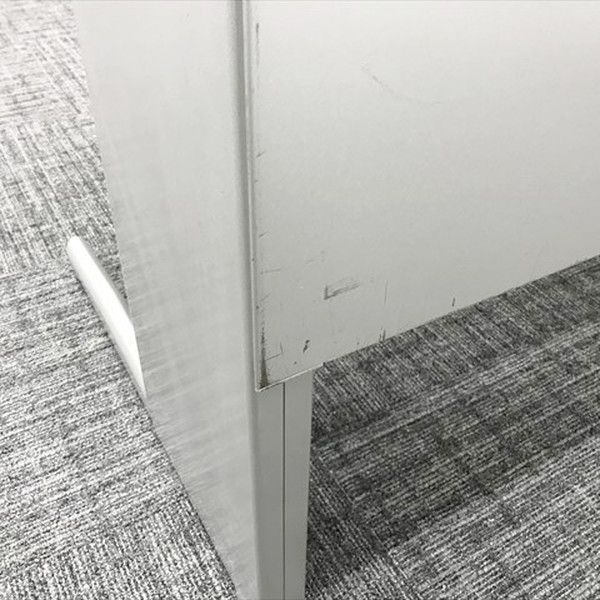 イトーキ