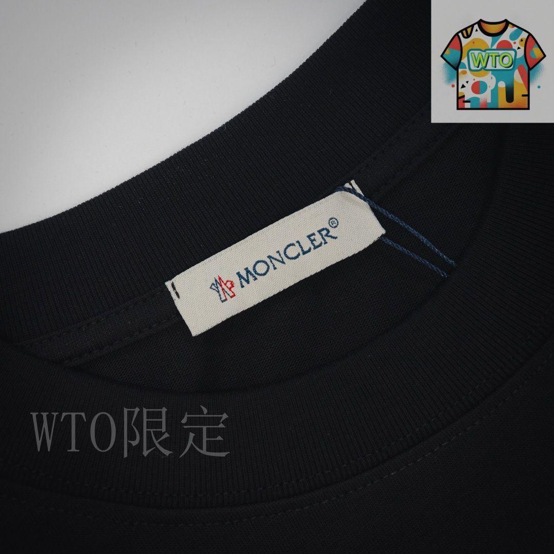 新品 タグ付き モンクレール ポロシャツ トリコロール 黒 ロゴ M 付属品完備 本日限定特価】MONCLER メンズ ポロシャツ ロゴ入り カラー展開
