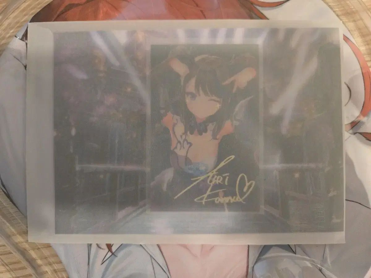 今月の少女(LOONA) キム・ジウ チュウ(CHUU) サイン入り