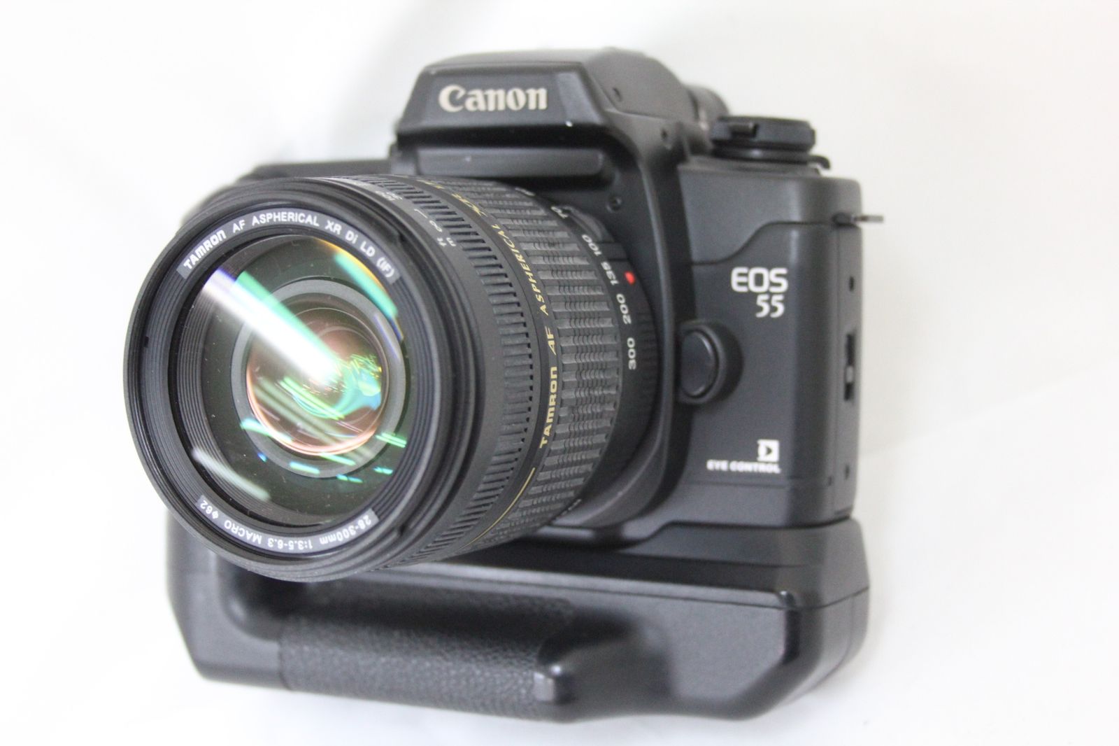 返品保証 キャノン Canon EOS 55 Tamron AF XR 28-300mm F3.5-6.3 BP-50 バッテリーパック付き ボディレンズセット M5672