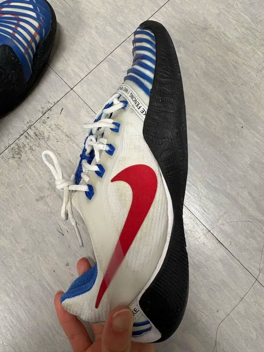 NIKE ナイキ