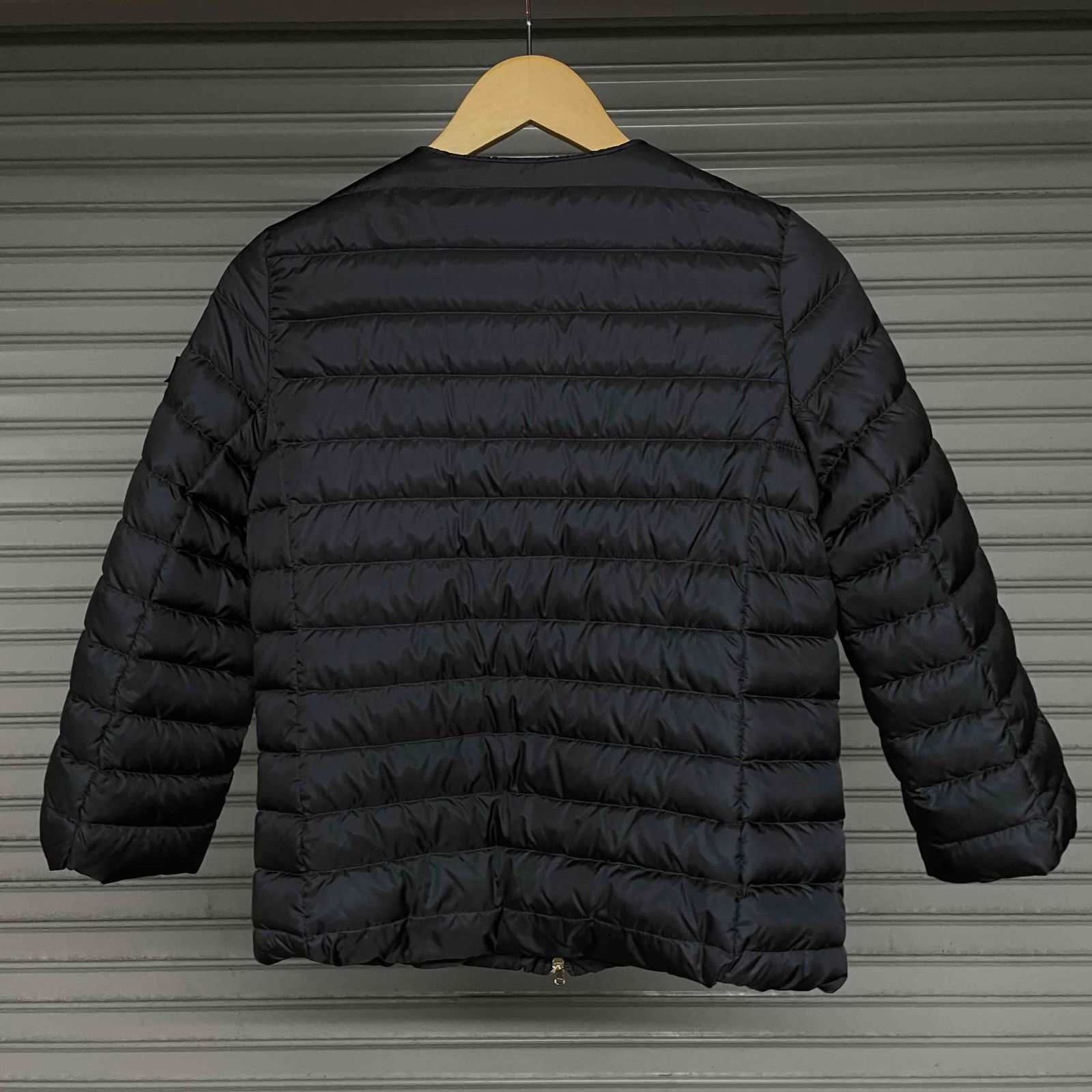 TATRAS タトラス VIA PRIVATA GASPARE BUGATTI 3 ダウン