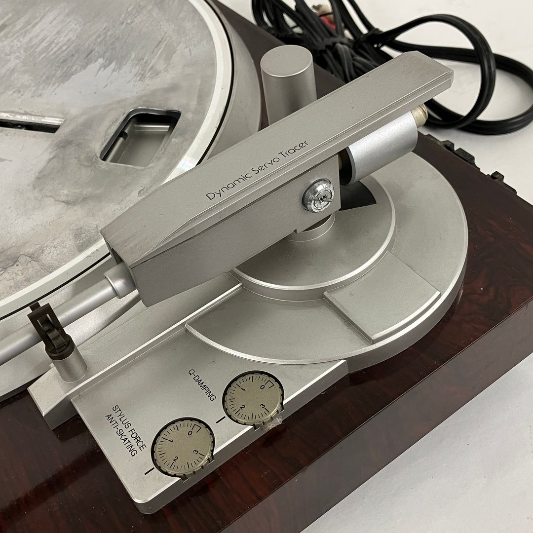 レコードプレーヤー