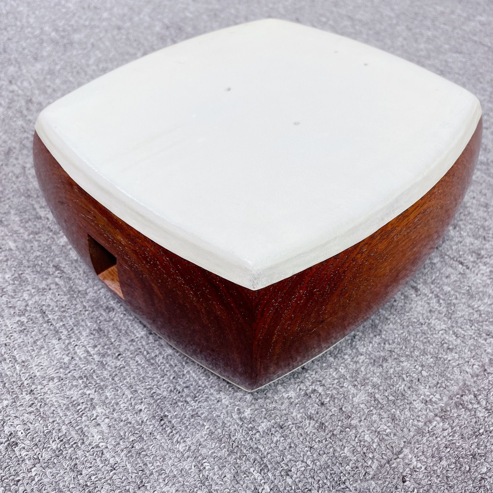 三味線 津軽 中棹 紅木 一本溝 丸打胴 付属品多数 和楽器 - メルカリ