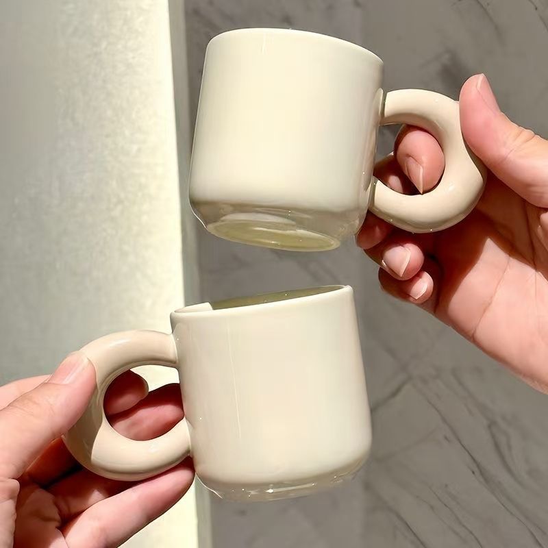ホワイト系