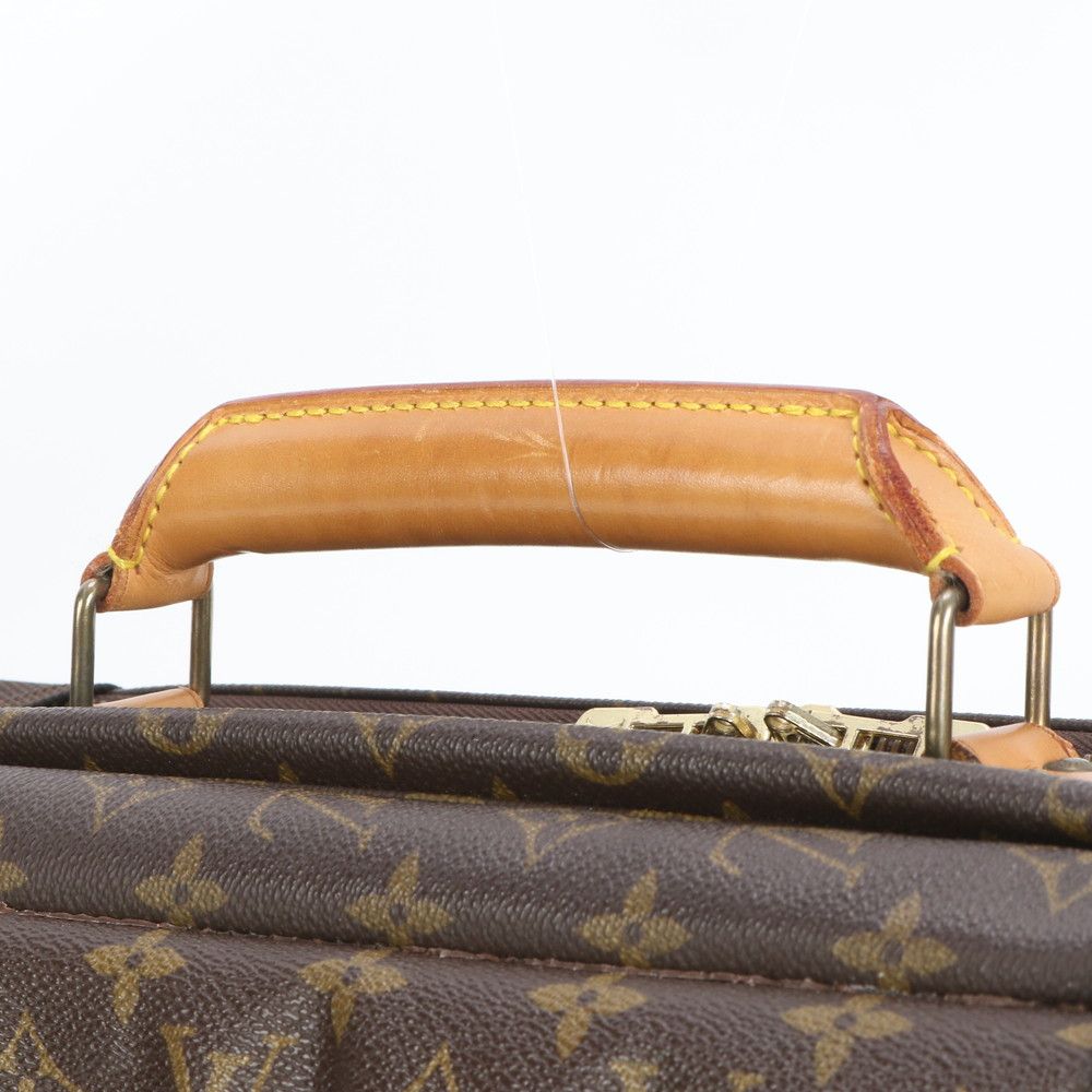 ルイヴィトン モノグラム