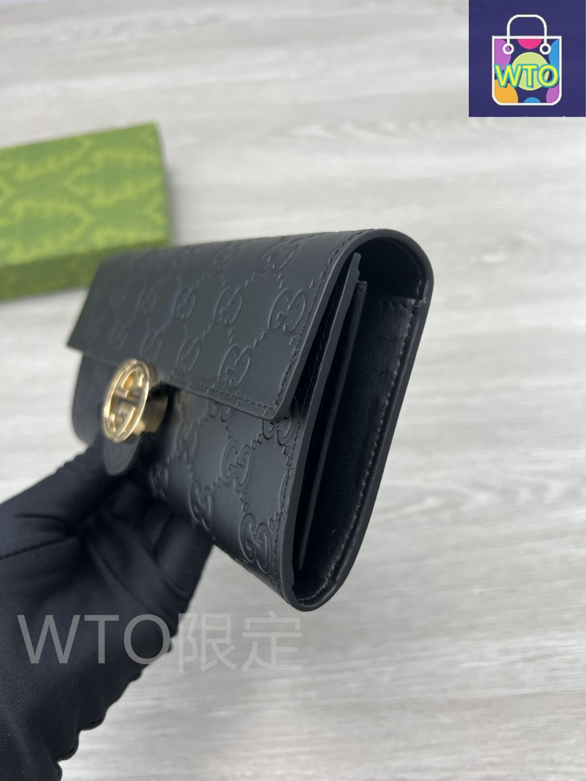 TOD'S【セール】国内発■エンボスレザー ロングウォレット トッズ TOD'S トッズ TOD'S XAWTSKBS400 TLS 長財布 T