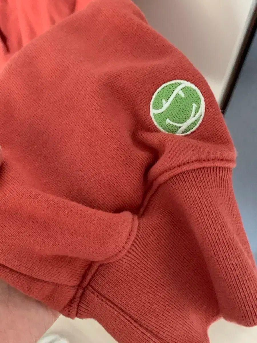 フード付きTシャツ