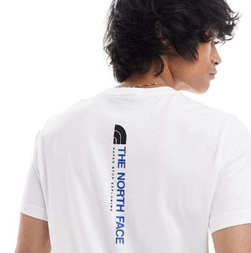 The North Face】バーティカル NSE バック プリント T シャツ