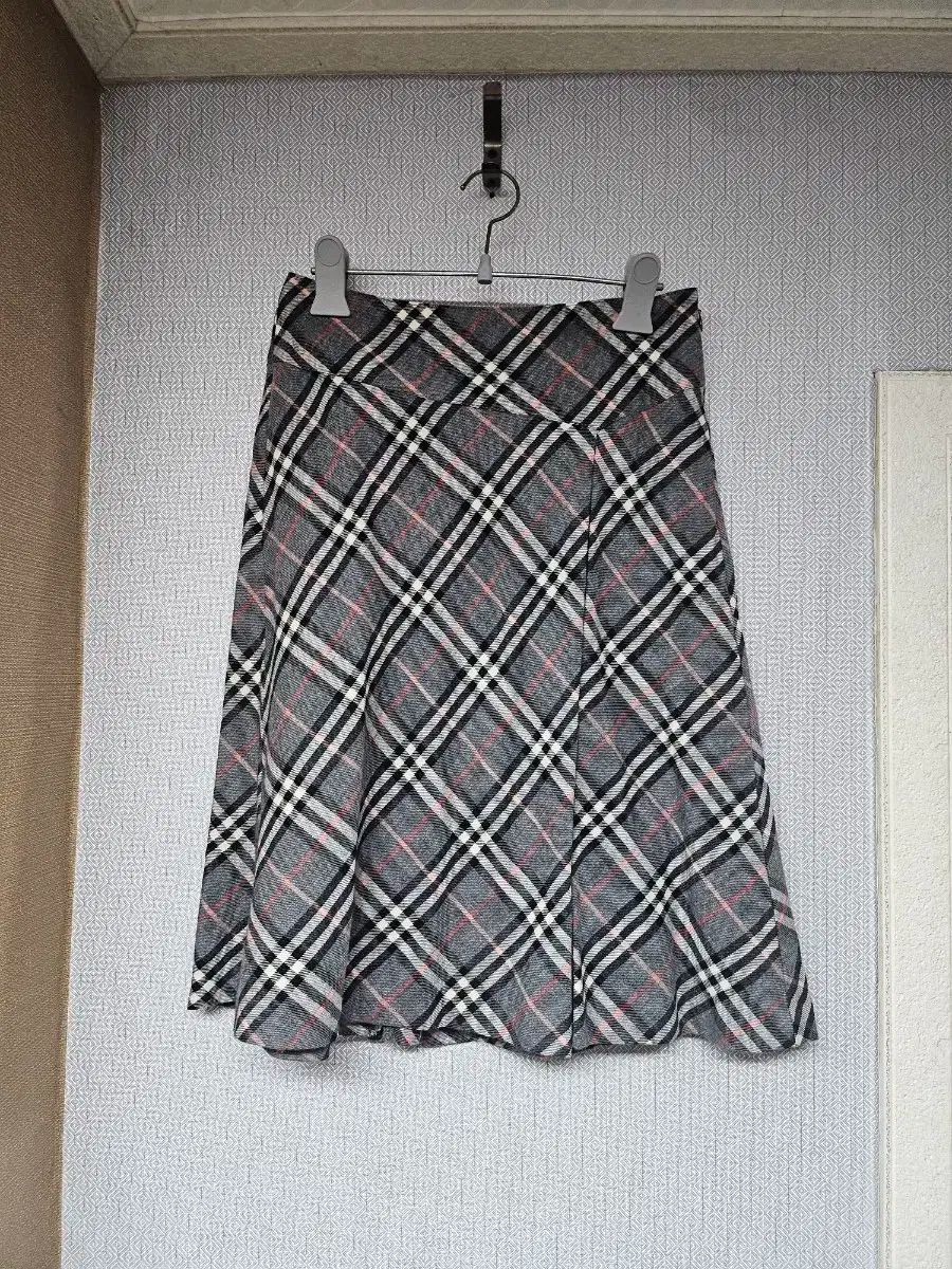 BURBERRY バーバリー チェック パターン プリーツ スカート ブルーレーベル 36