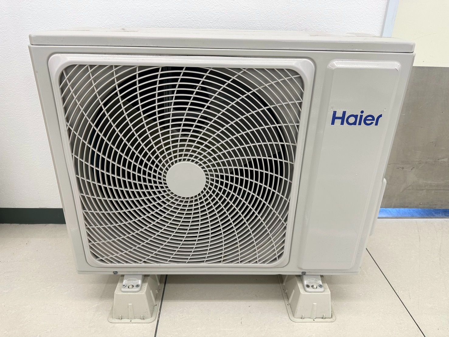 ☆関東地域限定販売☆Haier ルームエアコン 2024年製 2.2kw(室内機 JAA