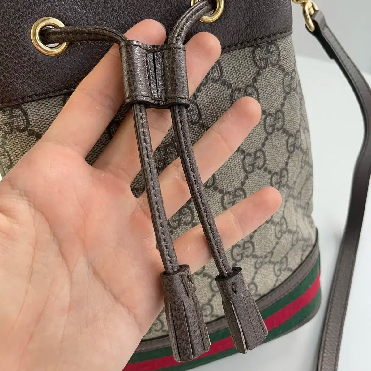 GUCCI グッチ