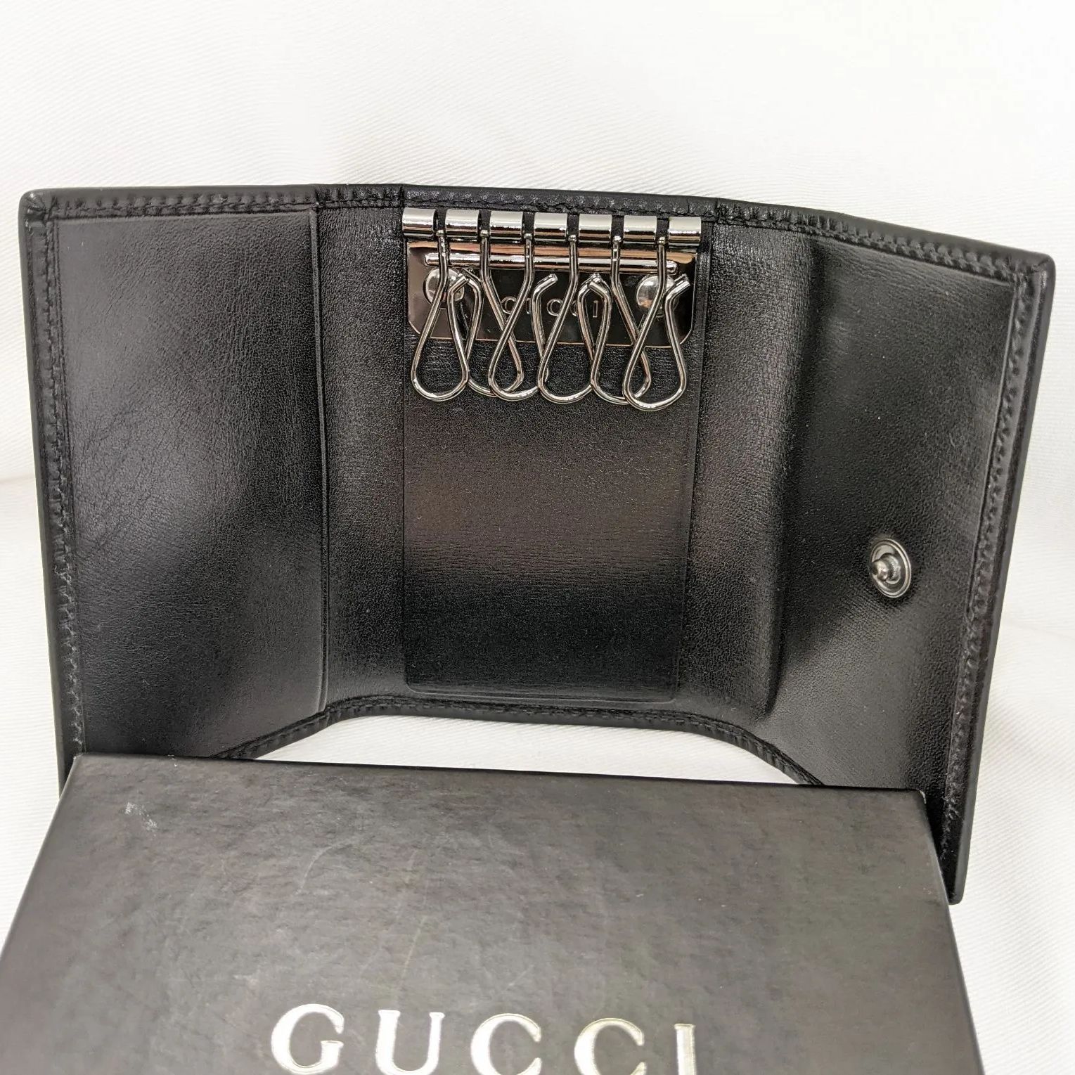 素晴らしい価格 【極美品】GUCCI 6連キーケース レザー ブラック キー