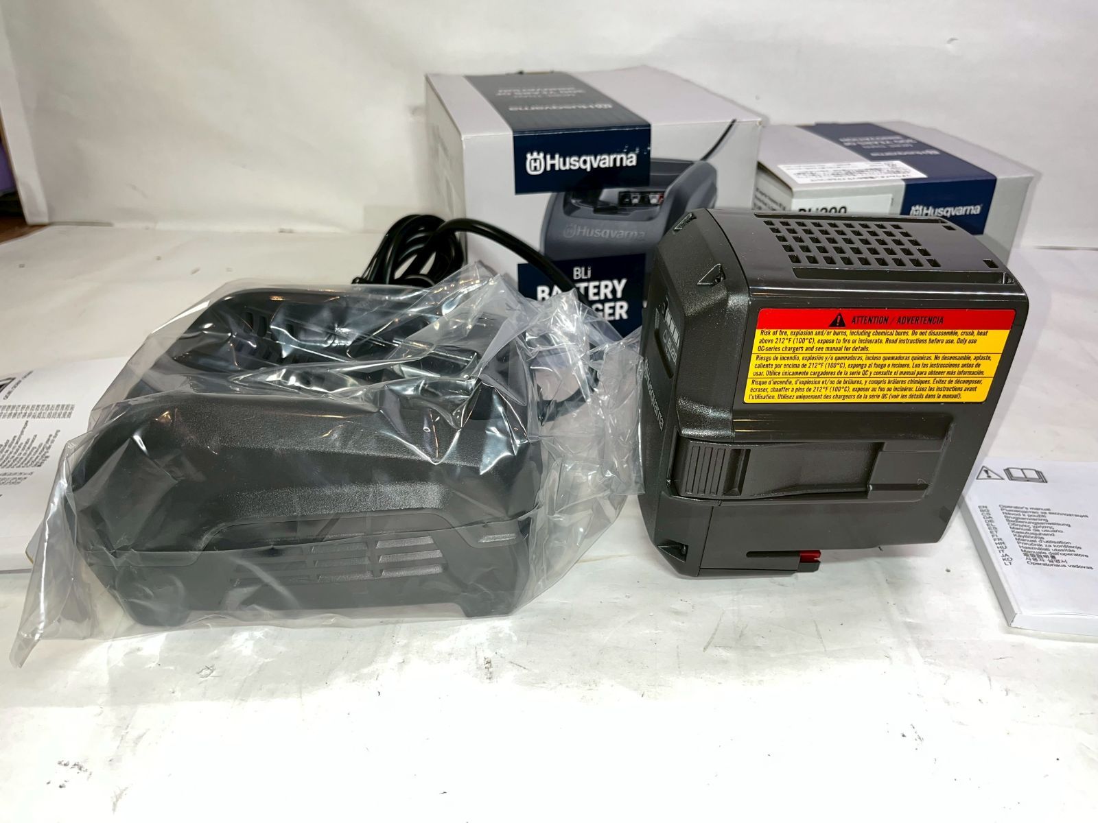 急速充電器 QC250