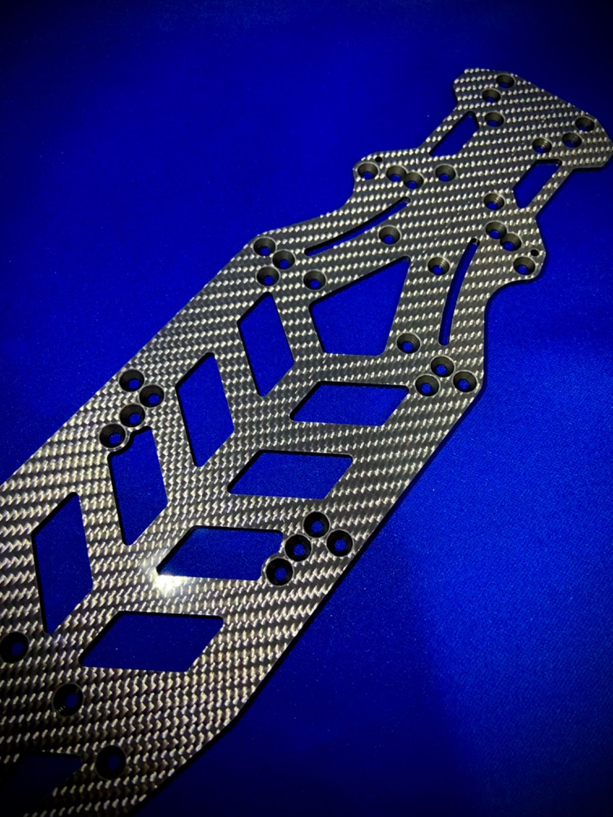 特注シルバー仕様 ヨコモ用YD-2 ライトウエイトフレックスシャーシ蕨山