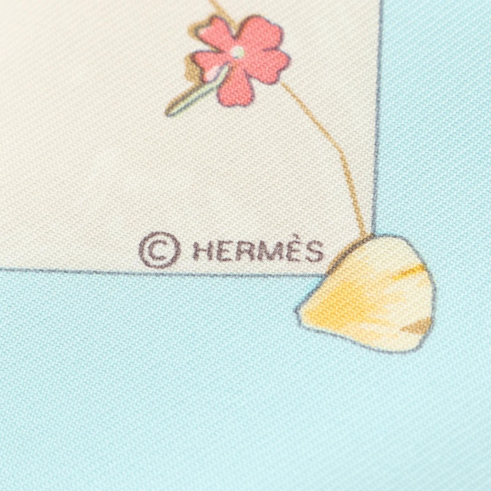 エルメス HERMES スカーフ プチカレ カレ45 DES FLEURS POUR LE