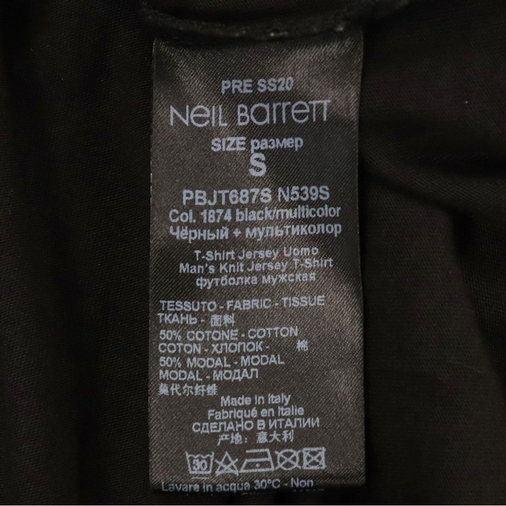 Neil Barrett ニール バレット フロントプリント ノースリーブTシャツ ブラック レディース PNJT27A B505S 中古 NEIL BarreTT Tシャツ 半袖 トップス クルーネック プリント
