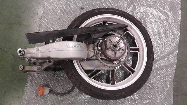 vfr400 プロアーム ホンダ VFR400R（1987年）｜片持ち式（プロアーム）になって進化
