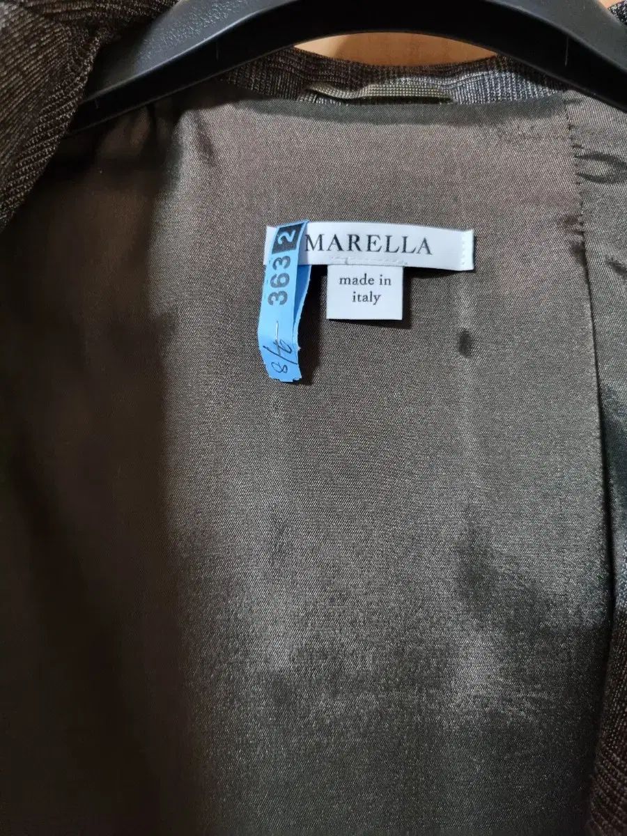【Max Mara】[ブラジー]ピュアキャメルシングルブレストブレザー ジャケット＆ジレ - 送料無料｜マックスマーラ公式サイト