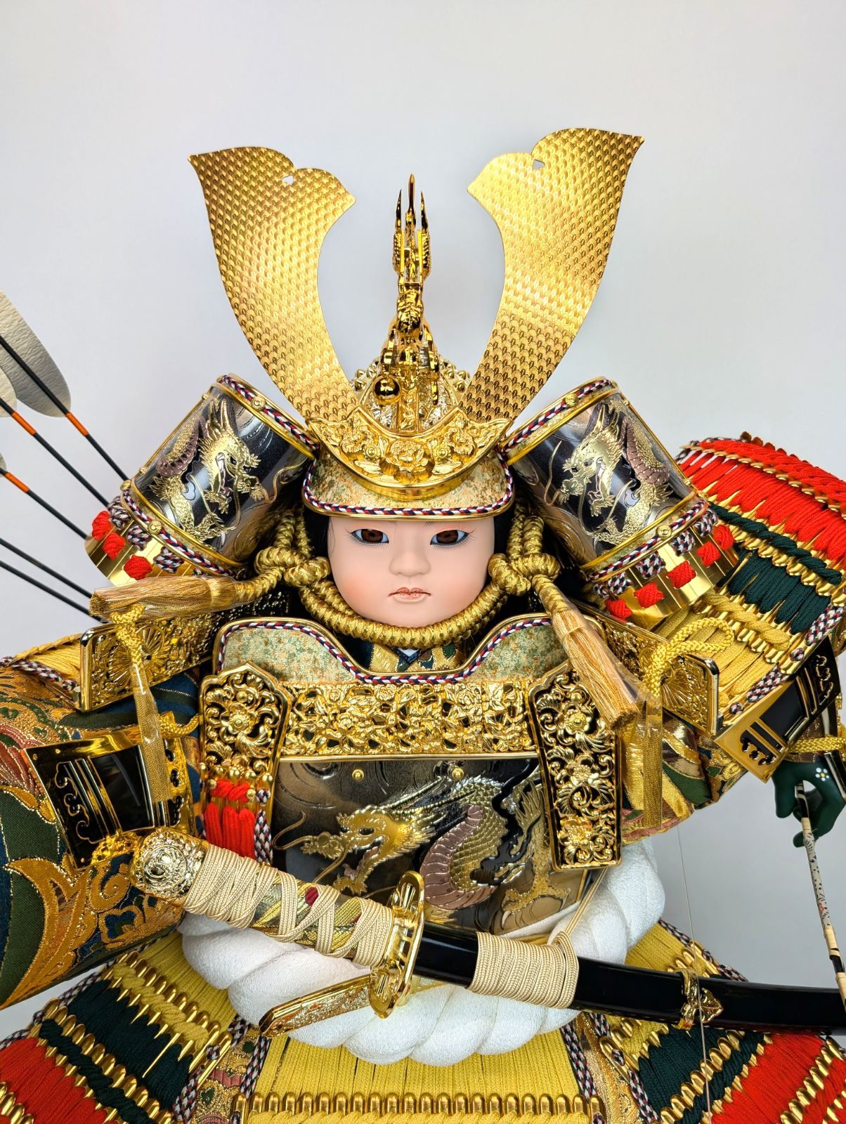 昭和レトロ アンティーク 京都島津【五月人形】豊泉作 金屏風 毛氈付 昭和レトロ アンティーク 京都島津【五月人形】豊泉作 金屏風 毛氈付