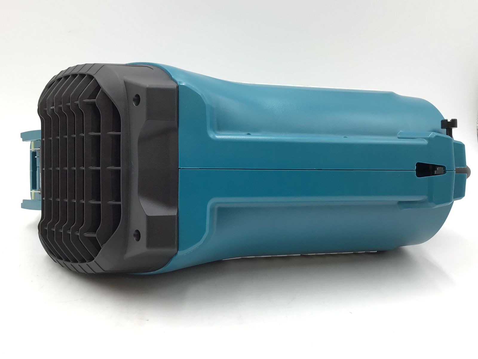 マキタ 充電式ブロワ18V