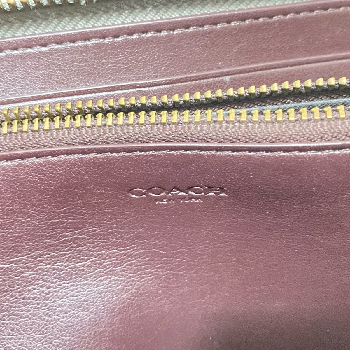 ダークグレー レザー