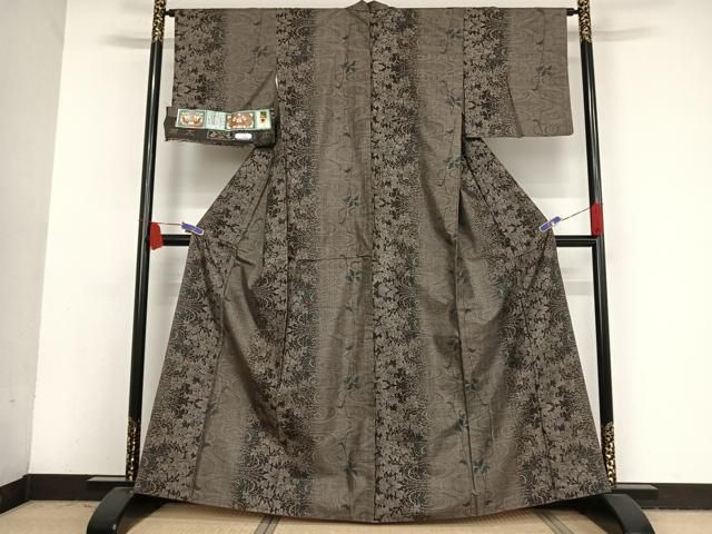 9マルキ 泥染大島紬 大島紬 泥染 踊り 人物 カタス式 9マルキ