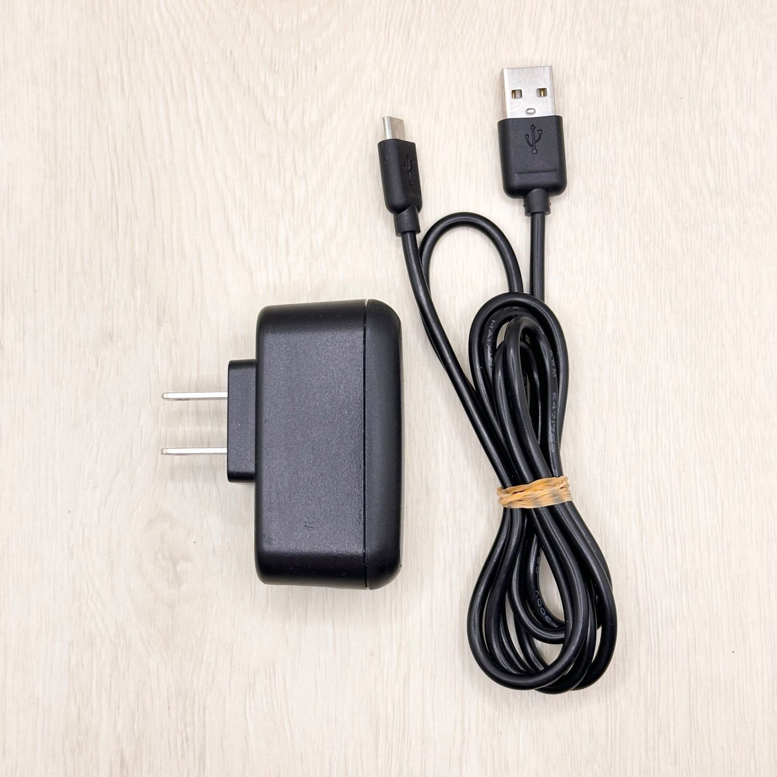 【動作OK】  AQUOS用純正ACアダプター
UADP-A112WJPZ EA-93 シャープ SHARP AQUOS アクオス 純正 ACアダプター 充電器