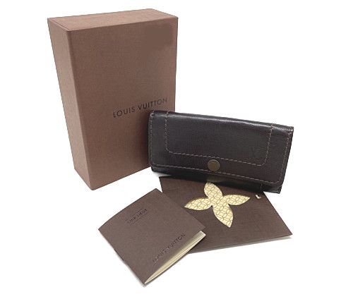 LOUIS VUITTON ヴィトン M95539 ユタ レザー キーケース ルイヴィトン
