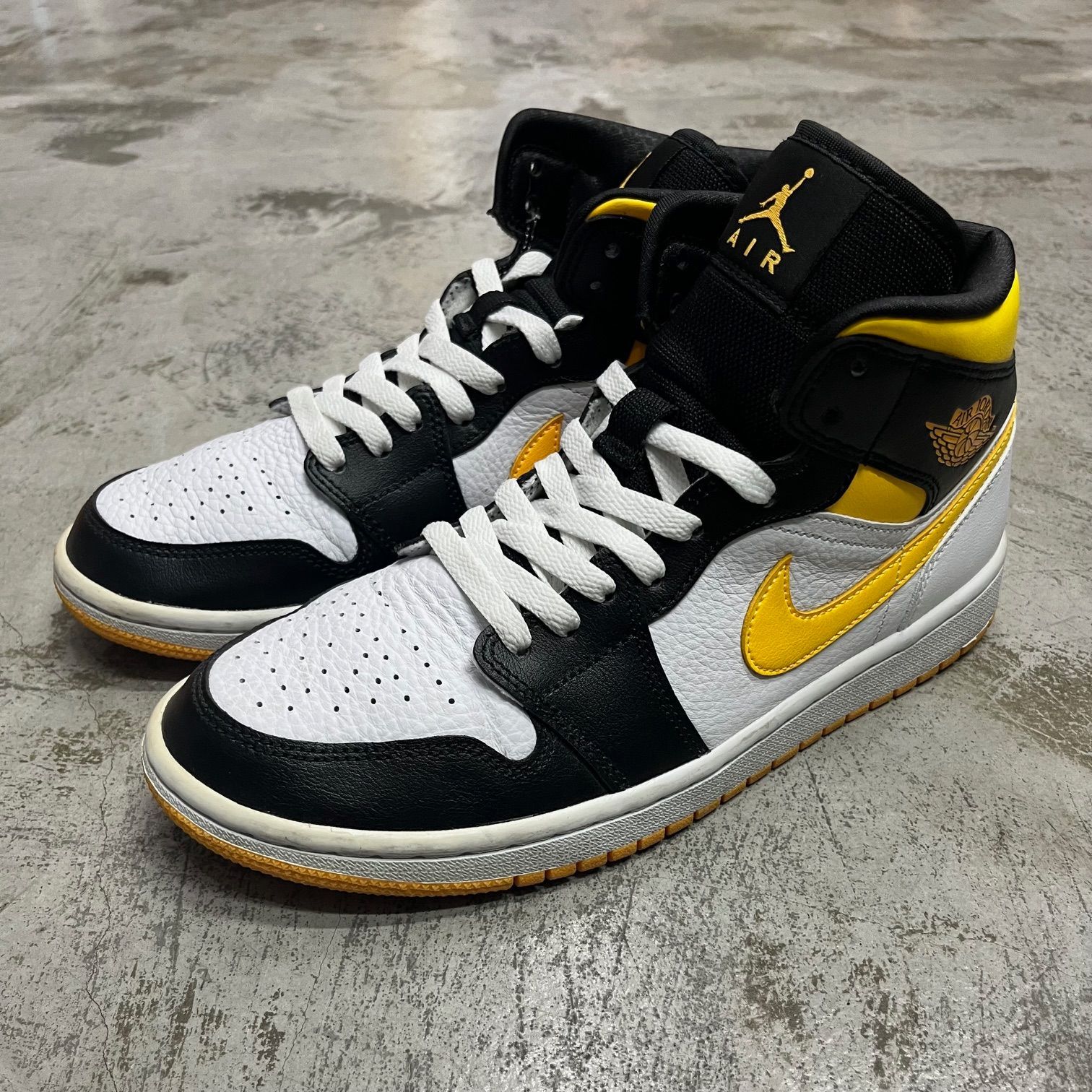 Nike Women's Air Jordan 1 Mid SE Laser Orange Black CV5276-107 エアジョーダン1 ミッド  SE スニーカー レーサーオレンジブラック ナイキ 26.5cm 74407A1 - メルカリ