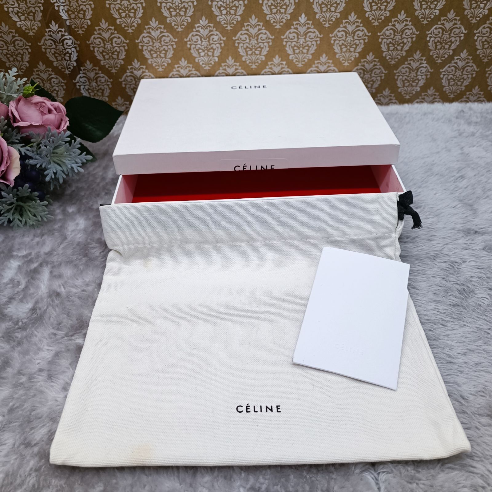 CELINE 》 セリーヌ ポケット ラージフラップ チェーン