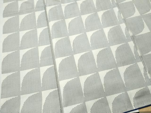 平和屋着物○本場大島紬 白大島 7マルキ 吉祥文 正絹 逸品 未使用