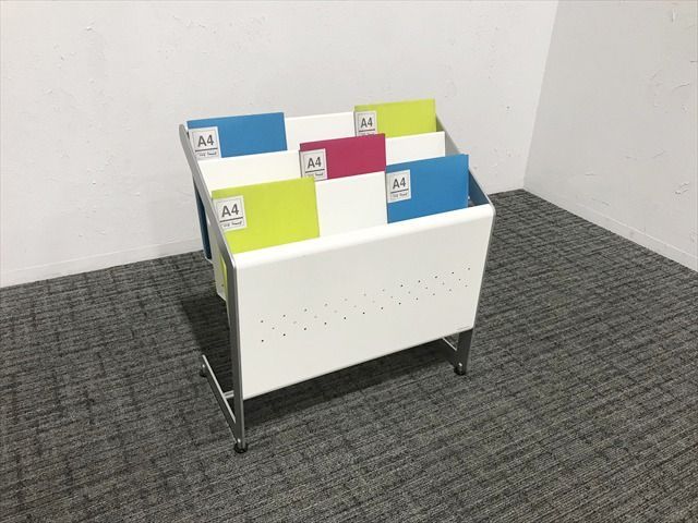 パンフレットスタンド