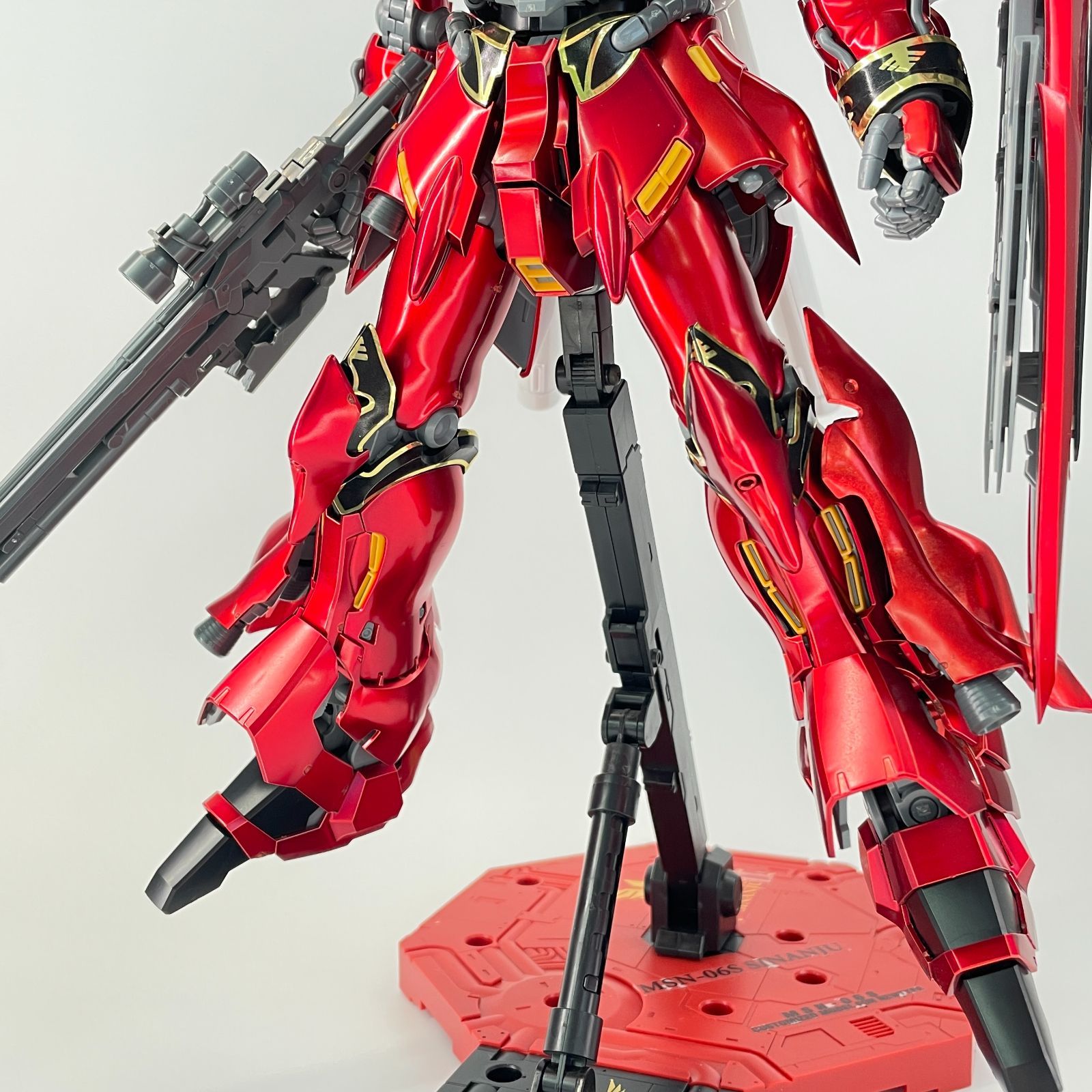 ガンプラ【中古品】 MG 1/100 MSN-06S シナンジュ 〔Ver.Ka