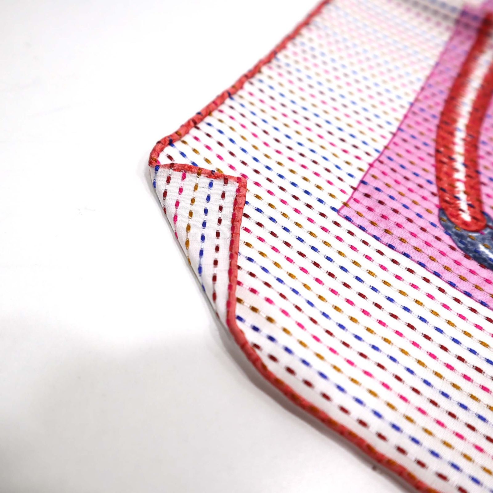 未使用 HERMES エルメス スカーフ カレ70 CHEVAL OSCOPE NEON シュヴァ