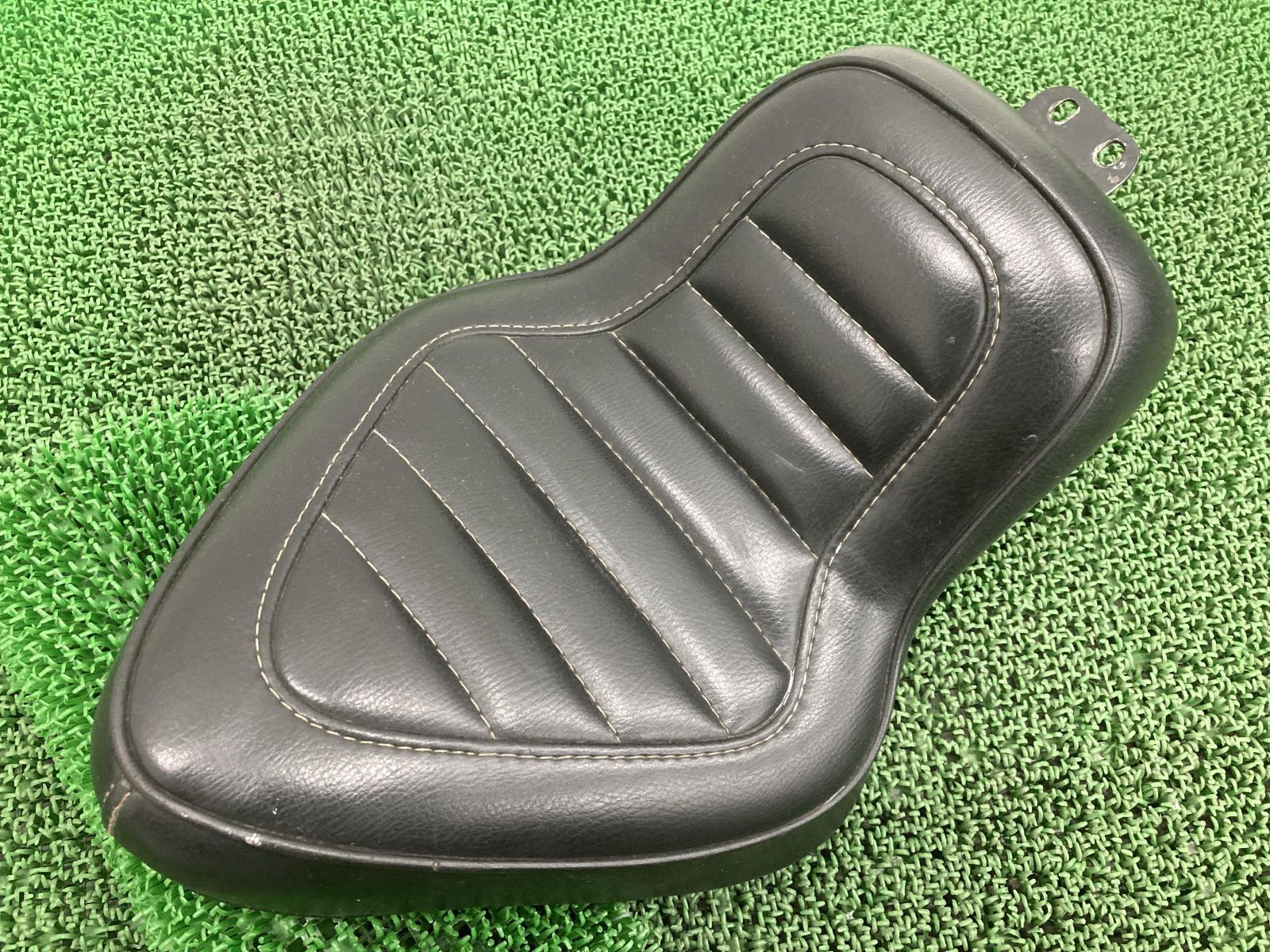 hot-dockボットドックハーレーソフテイルソロシート hot-dockボット