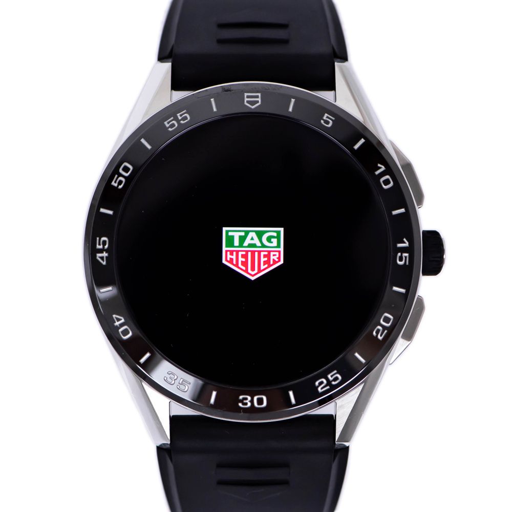 タグホイヤーコネクテッド　キャリバーE3チタン タグ・ホイヤー】ゴールドカラーを纏うラグジュアリーコネクテッド