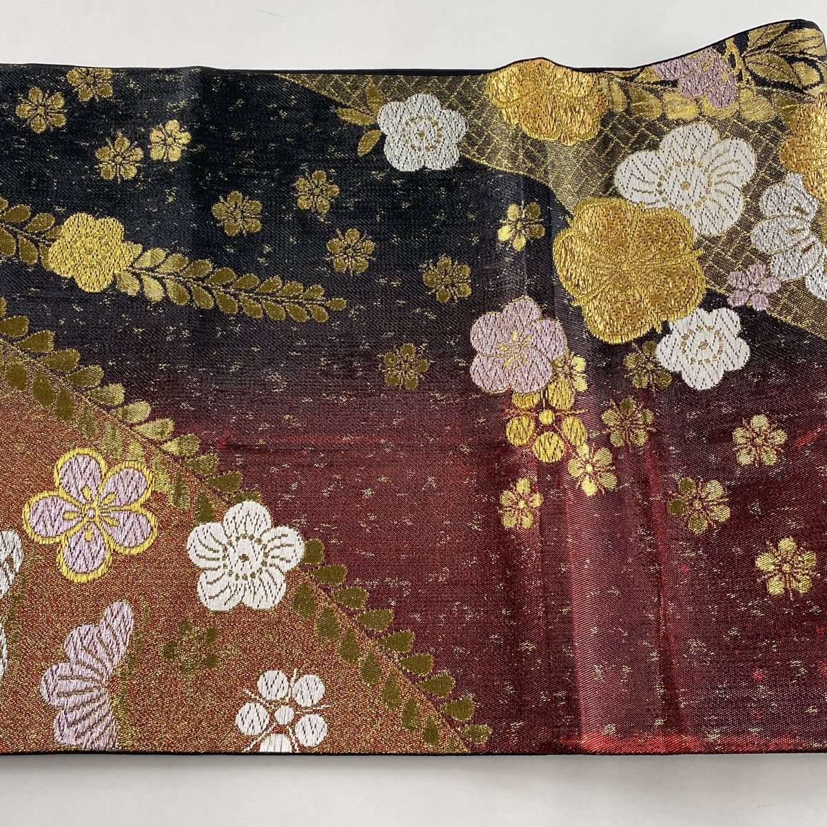 美品 掛け軸 黄梅院 宮西玄性作「白珪尚可磨」共箱 禅語 茶掛け 美品 掛け軸 黄梅院 宮西玄性作「白珪尚可磨」共箱 禅語 茶掛け