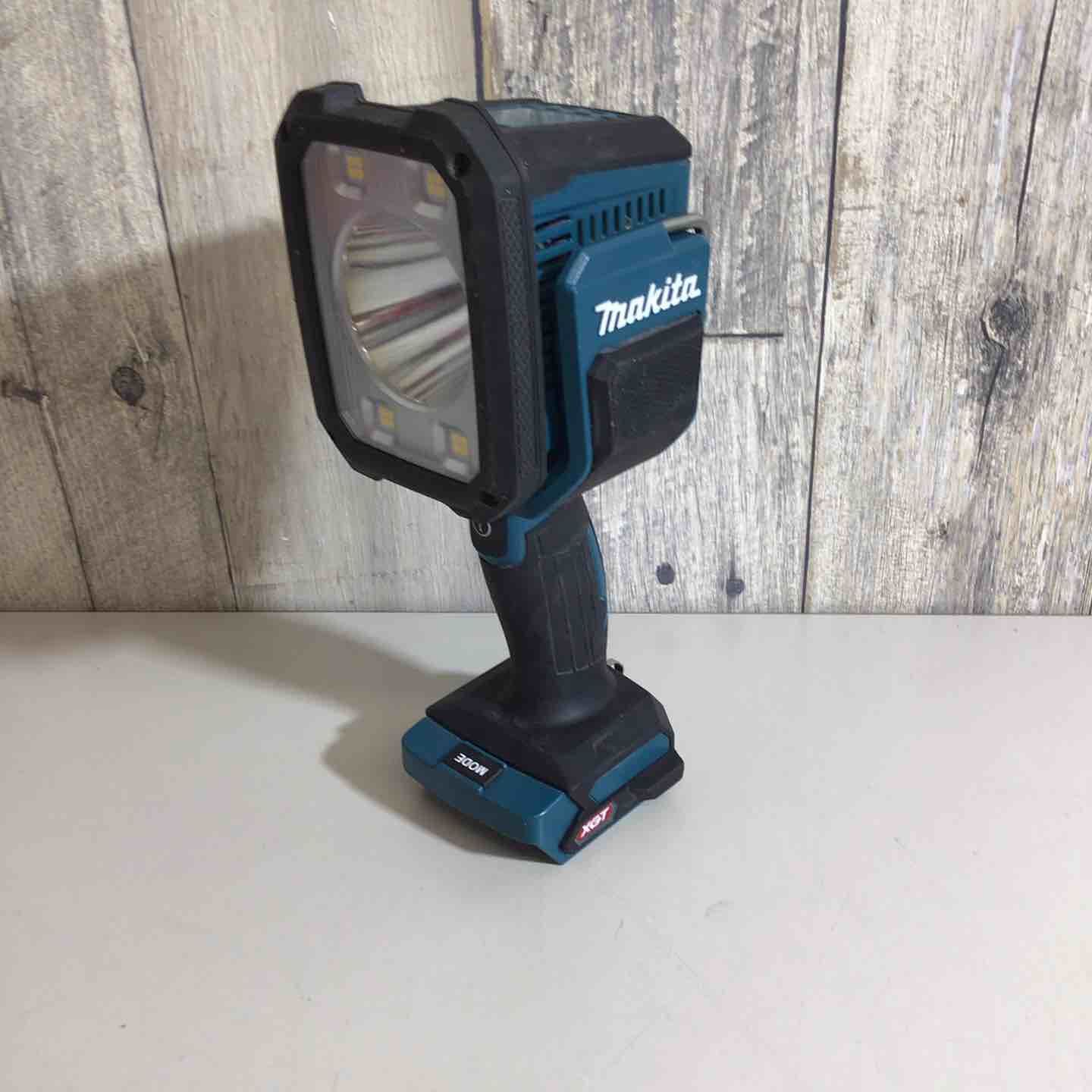 マキタ makita コードレスフラッシュライト ML007G 戸田店