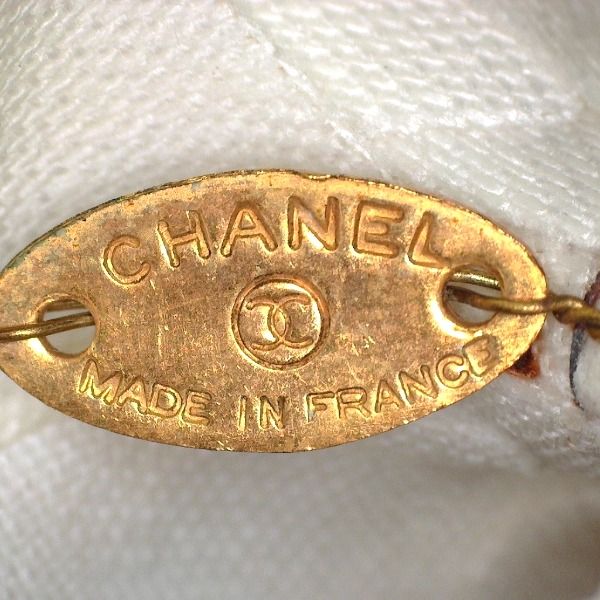 シャネル 箱付き カメリア コサージュ ブローチ CHANEL ホワイト